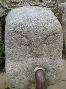 Monument al músic. Obra de Josep Bosch i Puy, Piculives. Detall
