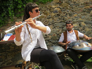 Gastro-Music-Painting, Live-Art a c&agrave;rrec de l'artista Carles Bros a Colera