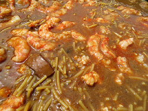 Gastro-Music-Painting, Live-Art a c&agrave;rrec de l'artista Carles Bros a Colera