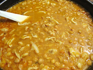 Gastro-Music-Painting, Live-Art a c&agrave;rrec de l'artista Carles Bros a Colera