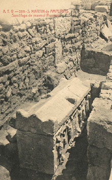 Sarcòfag de marbre romà. 1900-1925