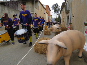 Fira del Porc FIPORC 2015. Cercaviles i activitats infantils