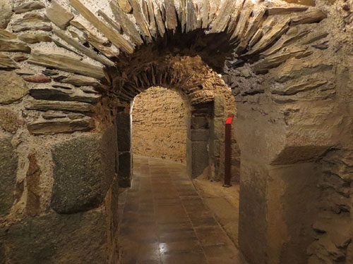 Cripta de l'esgl&eacute;sia de Sant Pere de Rodes