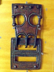 Sivella de cinturó i placa de subjecció