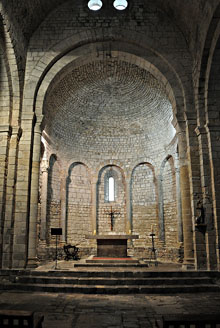 Altar de l'església de Santa Maria de Vilabertran