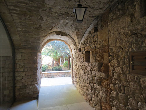 Canònica de Santa Maria de Lladó