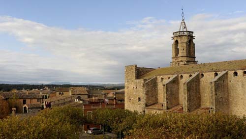 Església parroquial de Sant Pere de Navata